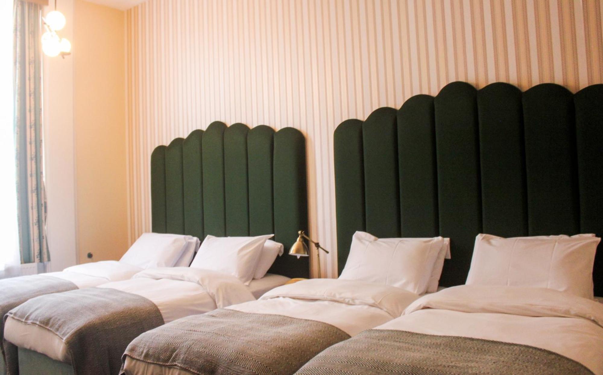 Hotel The Columbia Londra Esterno foto