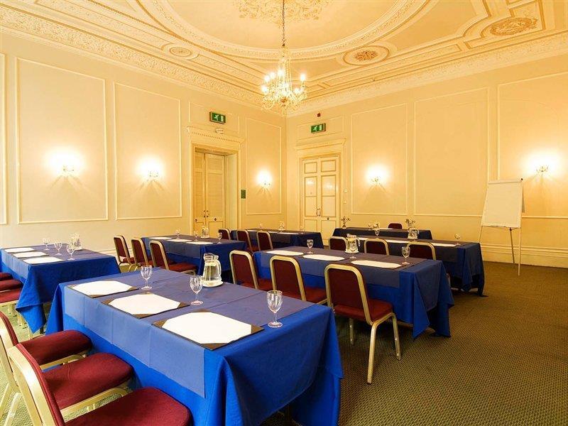 Hotel The Columbia Londra Esterno foto