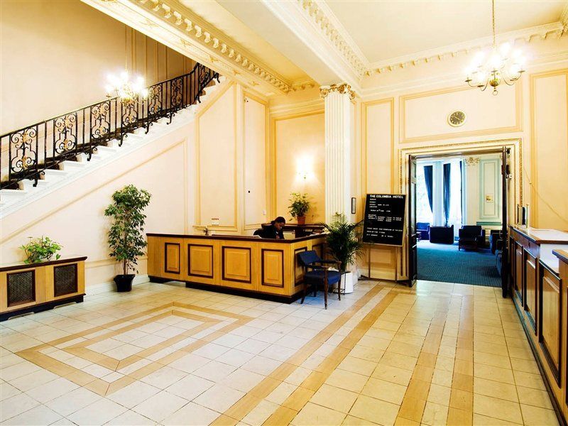 Hotel The Columbia Londra Esterno foto