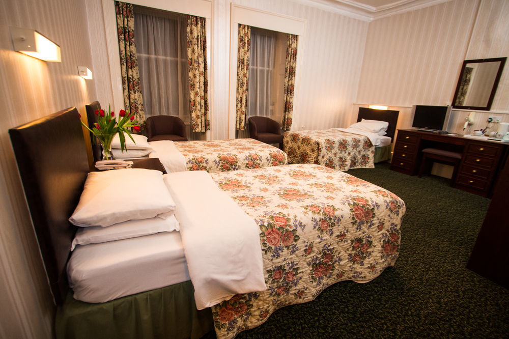 Hotel The Columbia Londra Esterno foto